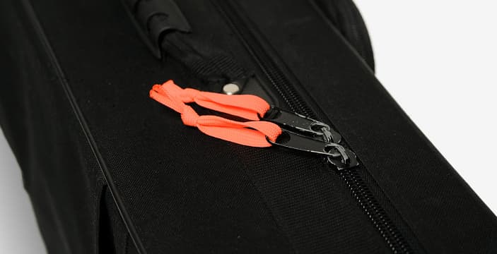 Bright laces make the zipper noticeable